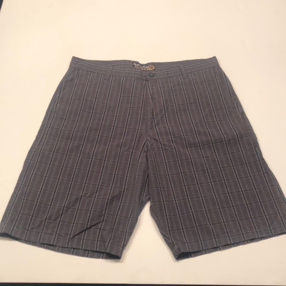 Men’s Burnside Plaid Skater Shorts 36